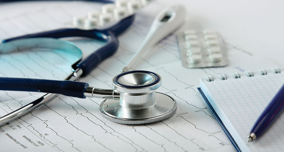 Stéthoscope sur un document médical